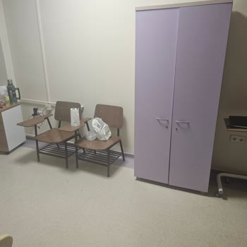 Kardiyoloji Servisinde Mini Buzdolabı Eksikliği Hastaları Mağdur Ediyor
