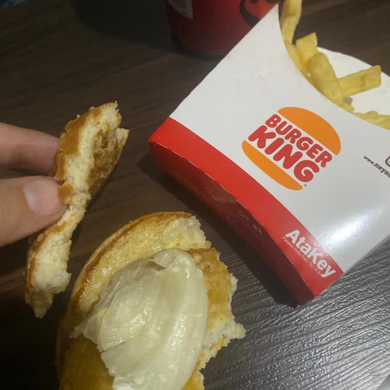 Burger King Siparişinde Notlar Göz Ardı Edildi