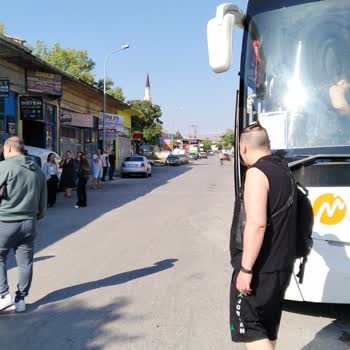Metro Turizm’in Bozuk Otobüsüyle 6 Saat Mahsur Kaldık
