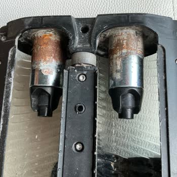 Aqua Trio Süpürgenin Kısa Sürede Paslanması Ve Kullanılamaz Hale Gelmesi