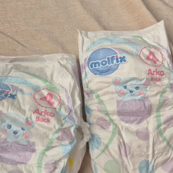 Molfix 4 Numaralı Bebek Bezi Paketi Yanlış Beden İçeriyor