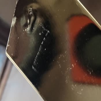 Kaynak Hatası Ve Yanlış Renkli Ayaklar İçin İade Teklifi Yetersiz, Değişim Talebi