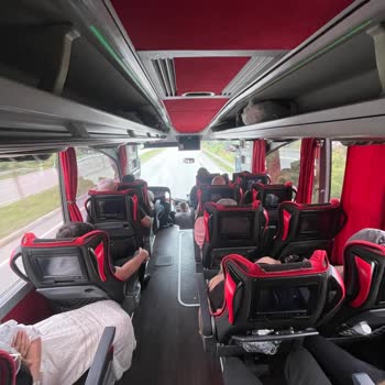 Metro Turizm'de 1 Saat 45 Dakika Gecikme, Biletli Koltukta Oturma İmkânsızlığı Ve Ayakta Yolculuk