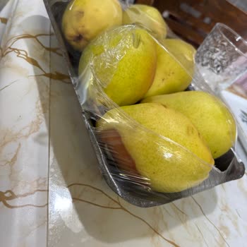 Kozyatağı Metro Market'te Çürük Armut Satışı Ve Sağlık Riski