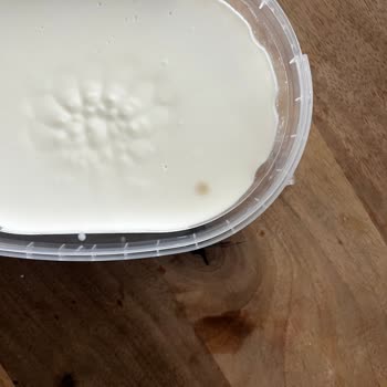 İçim Kaymak'ta Küf Sorunu Ve Sağlık Endişesi