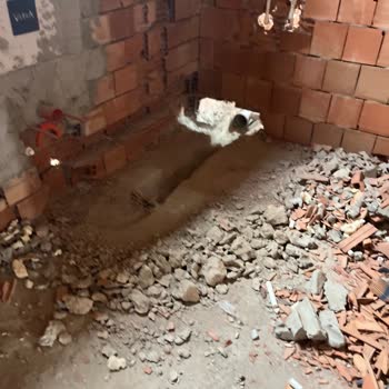 V&B Elektrik Ve Su Tesisatın Baştan Sona Yanlış Yapıldığı Ortaya Çıktı