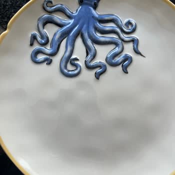 Karaca Züccaciye Atlantis Serisi Pasta Tabağındaki Çatlaklar İçin Ücretsiz Değişim Talebi