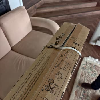 Amazon’dan Kırık Televizyon İçin Yeni Ürün Teslimatı Ve Alım Talebi