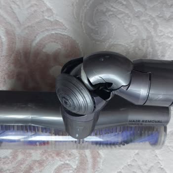 Garanti Kapsamında Olması Gereken Kırık Halı Başlığı İçin Dyson’a Şikayet