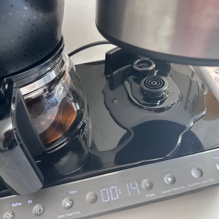 Beko Çay Kahve Makinesinde Sürekli Su Sızıntısı Ve Değişim Talebi