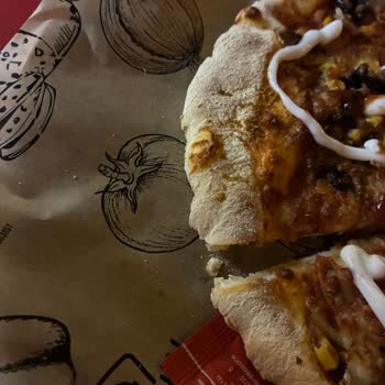 Kalkan Domino’s Şubesinde Pizza Kalitesizliği Ve Unlu Hamur Şikayetim
