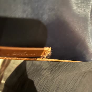 Mavi Çanta Değişiminde Tekrar Eden Dikiş Problemi Ve Ücret İadesi İsteği