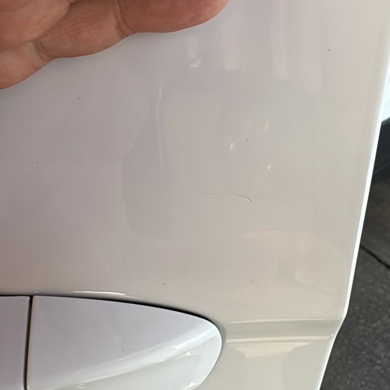 Sıfır Kilometre T-Cross’da Kapı Çizikleri İçin Ücretsiz Onarım Talebi