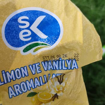BİM Yenikapı Şubesinde Satın Alınan Latte Sütü Bozulmuş Ve Tüketilemez
