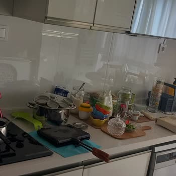 Emre Dekorasyon Telefonlarıma Cevap Vermedi, Geri Dönüş Yapmadı