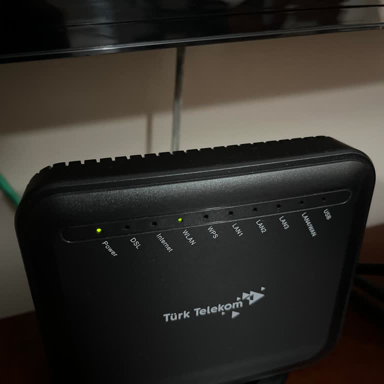 Aylarca Süren İnternet Kesintisi Ve Çözüm Bekleyişi