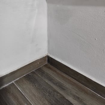 Cam Balkon Su Sızdırması Ve Cevapsız Müşteri Hizmeti