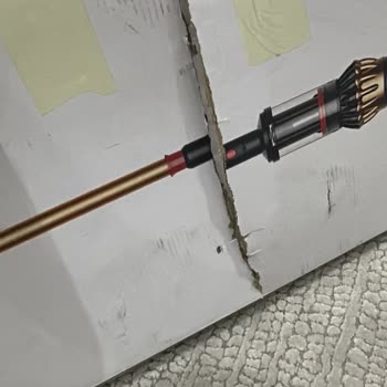 Dyson V16 Servis Sürecinde Aldığım Hasarlı Ürün İçin Tam İade Talebi