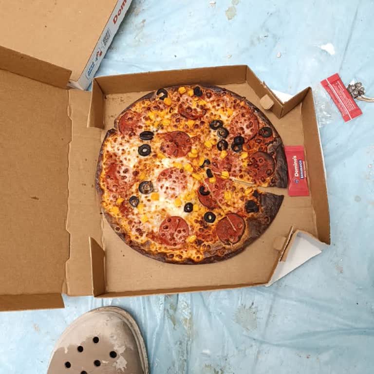 Yanmış Pizza Teslimatı İçin Ücret İadesi Talebi
