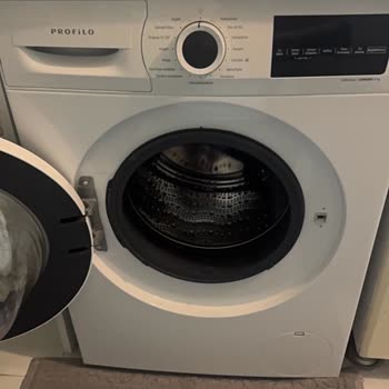 Garanti Kapsamında Sürekli Koku Sorunu Yaşayan Profilo Çamaşır Makinesi İçin Değişim Talebi
