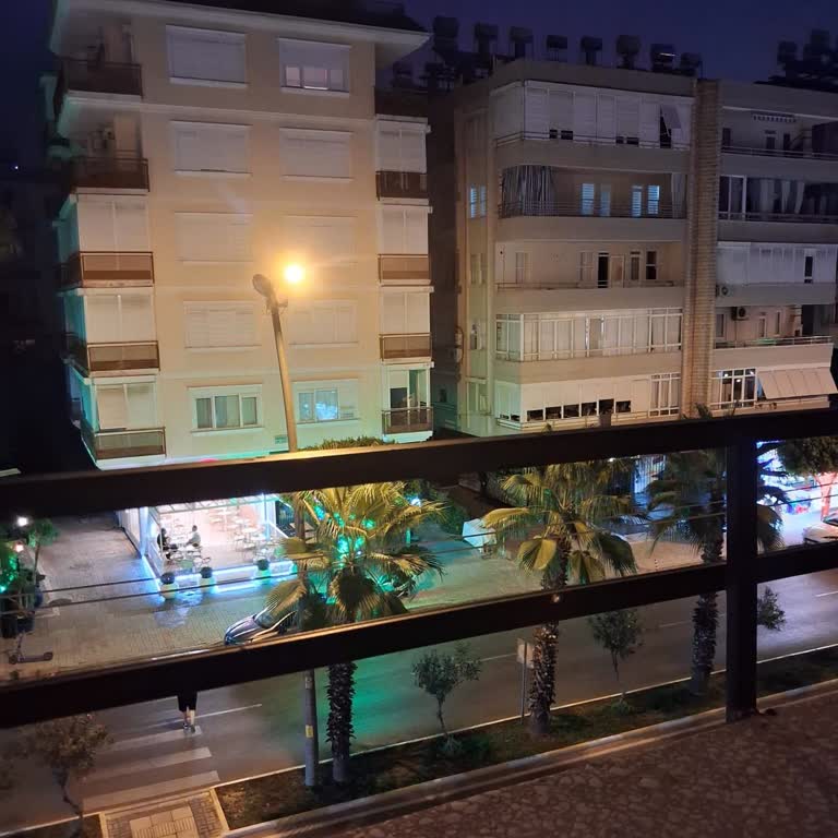 Yanlış Yönlendirilmiş Sokak Lambası Nedeniyle Uykusuzluk Şikayeti