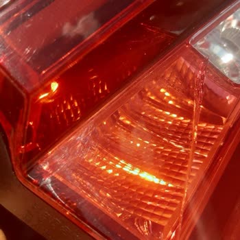 2024 Cupra Leon Spontaneous Taillight Cracking Blamed on User Error
