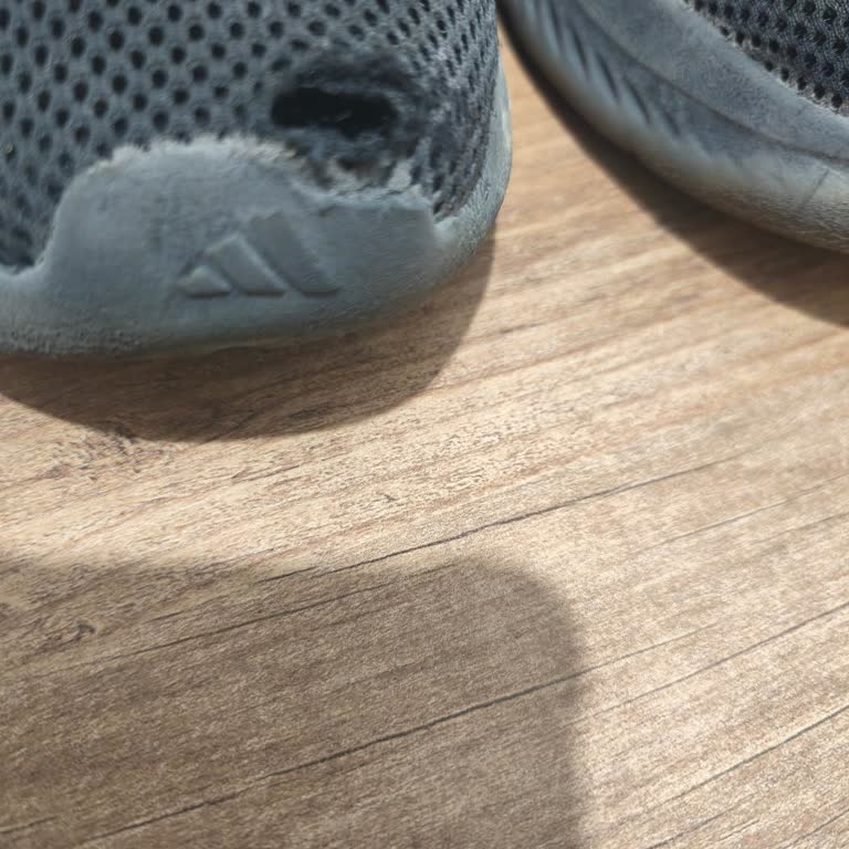 Boyner'de Garantili Adidas Ayakkabının İade Ve Değişim Sorunu