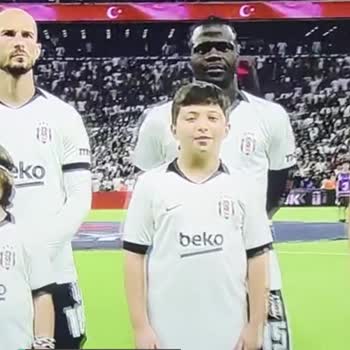 Bein Sports Tod Ekranda Beyaz Çizgiler Ve Kampanya