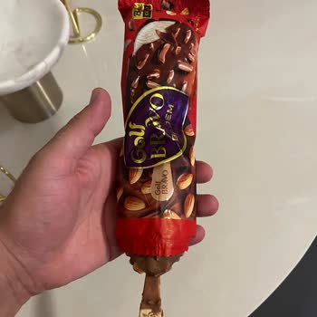 Golf Bravo Dondurma Çubukları Çikolata Kaplaması Konfor Kaybına Neden Oluyor