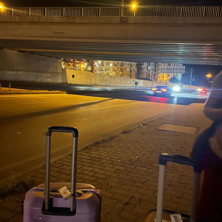 Şoförün Tehlikeli Sürüşü Ve Yolcunun Otobanda Bırakılması
