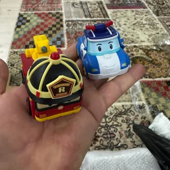 Tanıtım Videosundaki Robocar Poli Seti İle Gelen Ürün Arasındaki Fark