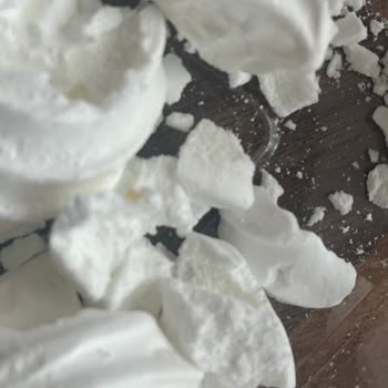Beze İçinde Canlı Kurt Tespit Edildi: Sağlık Güvenliği Tehlikede