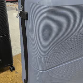 Suitcase Damage During Travel On Etihad