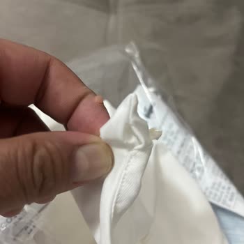 Lacoste Ürünlerindeki Sürekli Dikiş Sorunları Ve Yetersiz İade Süreci