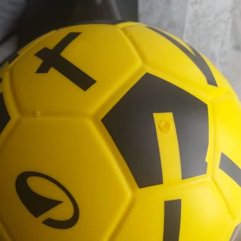 Delikli Futbol Topu Ve İade Sürecinde Yaşanan Zorluklar