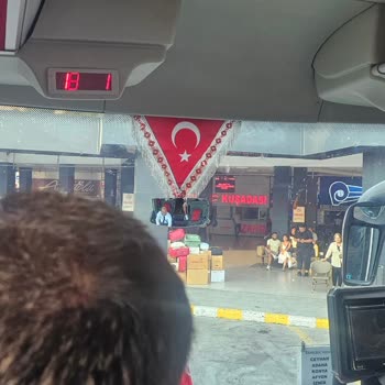 Kamil Koç’ta 48 Dakikalık Gecikme Ve Şoförün Telefonla Rahatsız Edici Tutumu