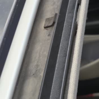 Zorunlu Sunroof Bakımı Eksik, Cam Suyu Ücreti Haksız Şekilde Eklendi