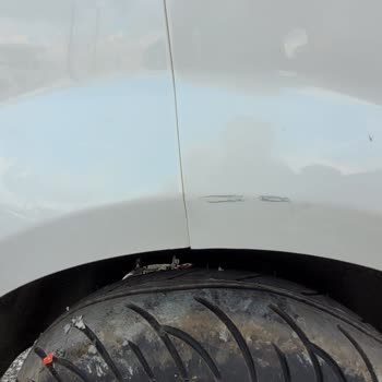 Araç Gecikmeli Ve Çizikli Geldi; Şarj Sorunu Ve Servis İletişimsizliği