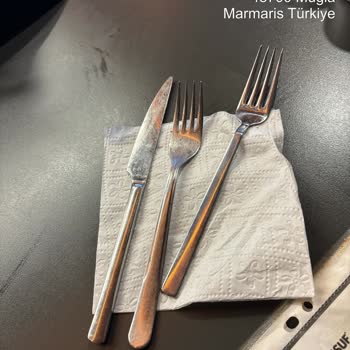 Köfteci Yusuf Şubesinde Kullanılmış Çatal Ve Kaşıkla Hijyen Sorunu