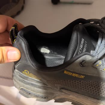 Skechers Ayakkabılarında İç Kaplama Yırtılmaları Ve Haksız Kullanıcı Hatası İddiası