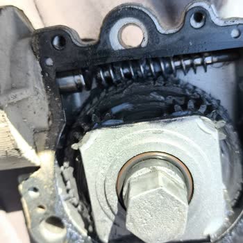 Beş Aylık Yeni Ford Transit Basamak Motoru Kırıldı, Garanti Reddi Ve Yüksek Onarım Ücreti