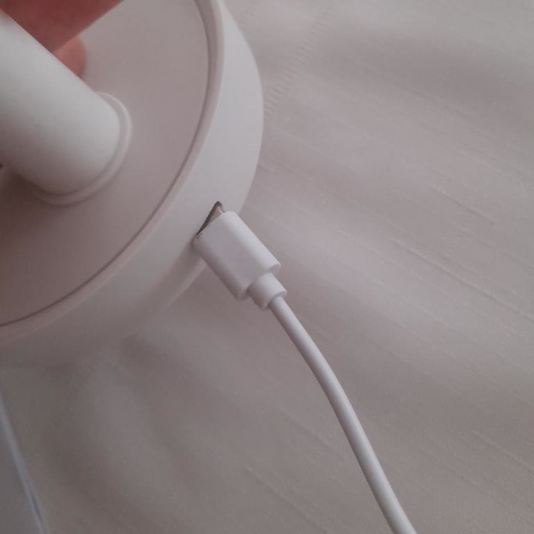 Kırık Şarj Yeri Nedeniyle Garanti Reddi Ve Haksız Muamele