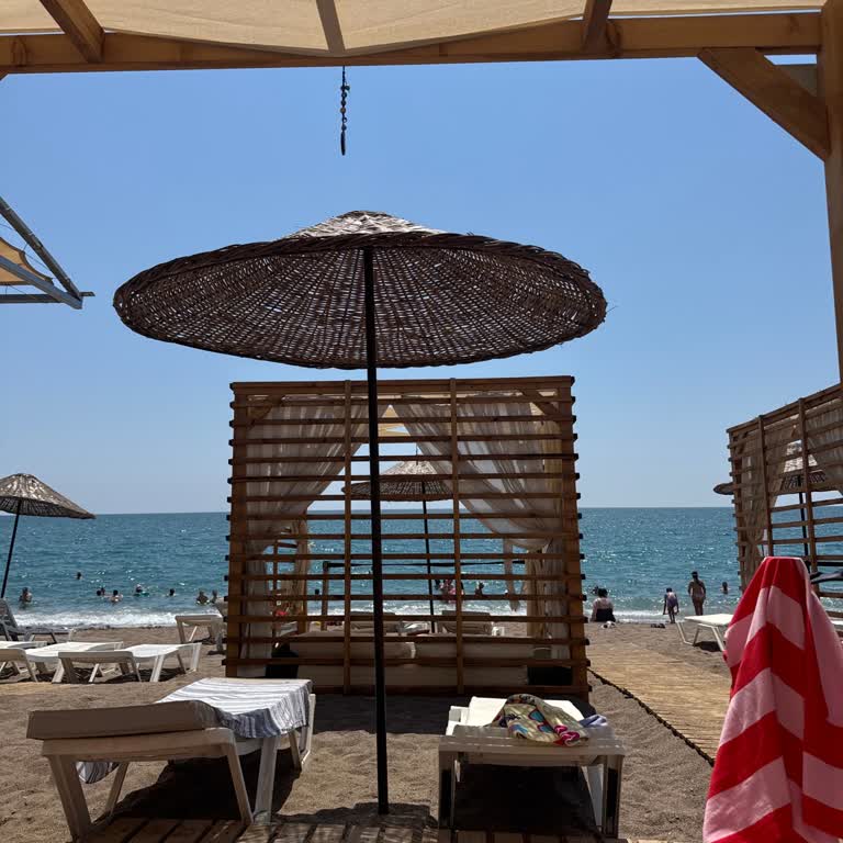Antalya Lara Polis Kampı Şikayeti