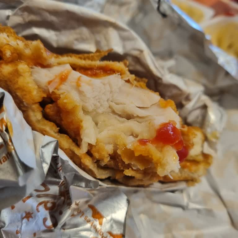 Popeyes Şubesinde Çiğ Tavuk Ve Sorumsuz Personel