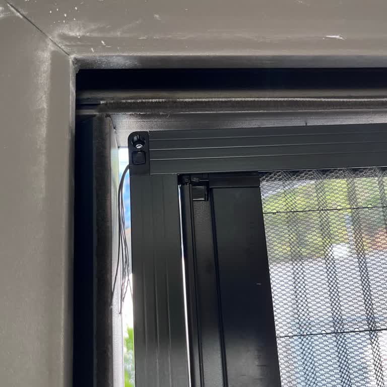 Sinper Plise Yanlış Ölçü Sineklik