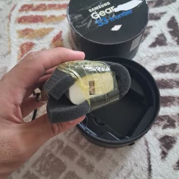 İade Sürecinde Alıcı Saati Yerine Şarj Cihazı Gönderdi