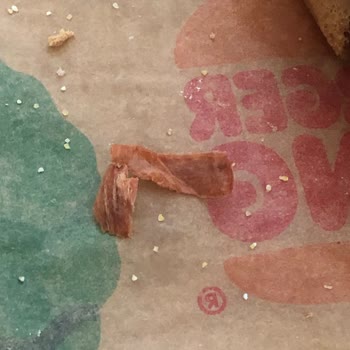 Burgerde Yabancı Madde Bulundu, Sağlık Endişesi Ve İade Talebi