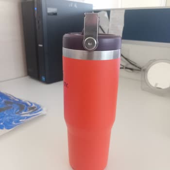 Stanley Tumbler’ın Kırılan Kulp İçin Garanti Reddine Karşı Yedek Parça Talebi