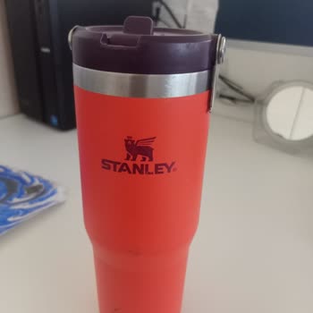 Stanley Tumbler’ın Kırılan Kulp İçin Garanti Reddine Karşı Yedek Parça Talebi