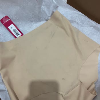 Hijyenik Olmayan Penti Külotu Kirli Şekilde Gönderildi, İade Reddedildi